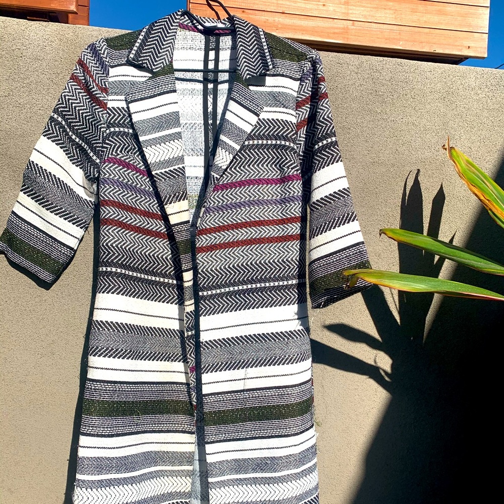 Tribal Patterned Lightweight Coat